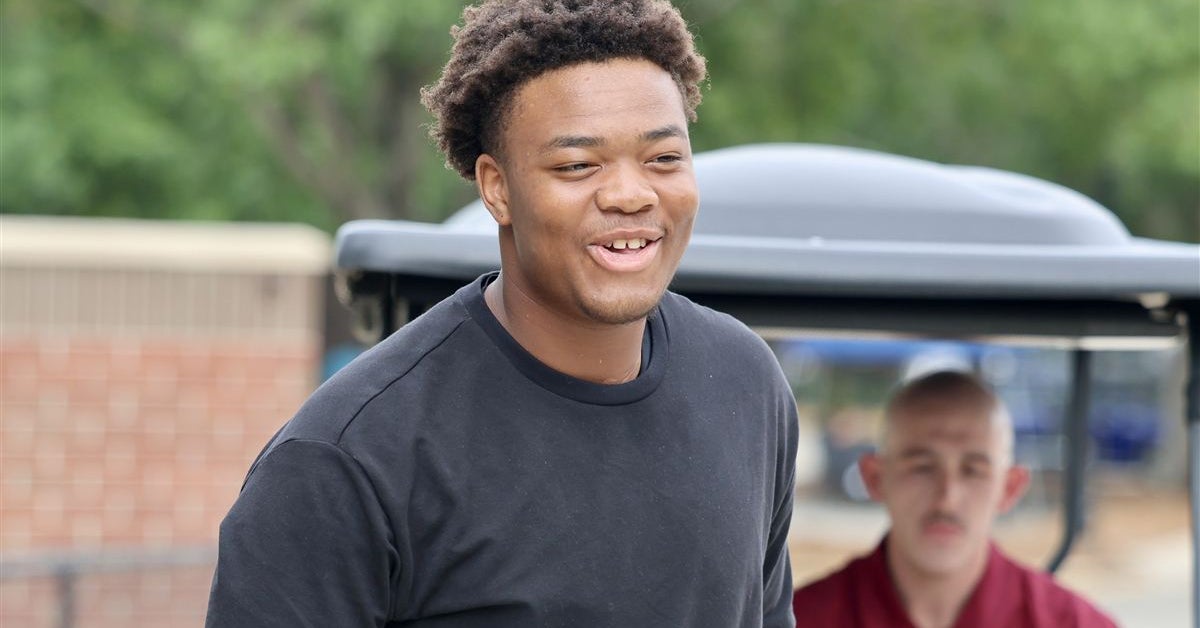 Under Juan Gaston's wing, Georgia deep in contention for in-state OL Nassah Williams