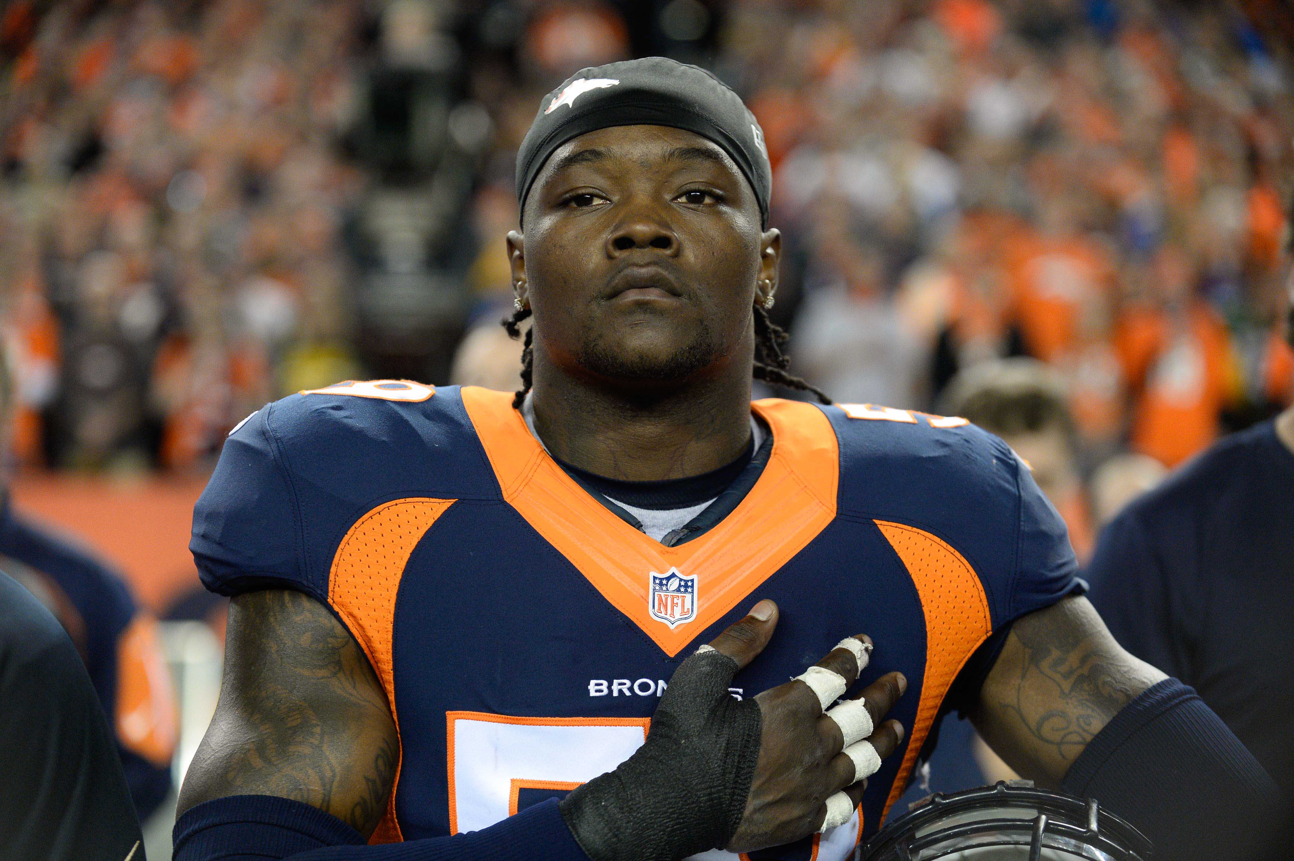 Bears' Danny Trevathan doesn't quite get Mother's Day