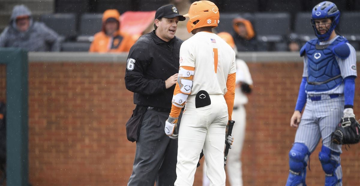 Tennessee's Christian Moore ejected vs Vanderbilt after defending pitcher  Chase Dollander