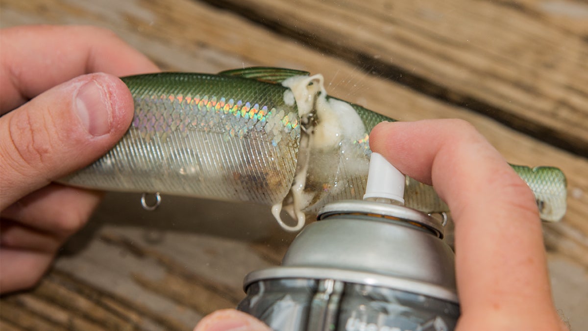 How to Restore Old Fishing Lures