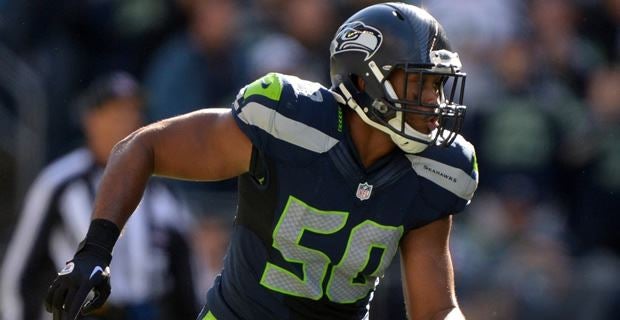 Russell Wilson, Bobby Wagner & Neiko Thorpe Named Seahawks Captains For 2020  Season