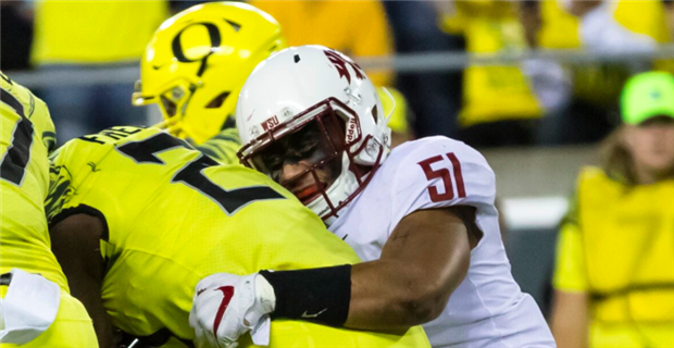 WSU senior Frankie Luvu unleashes his inner Boa