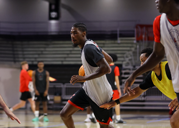 Sencire Harris Chose Cincinnati Despite Prior Rocky Relationship