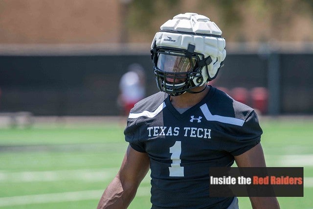 Jordyn Brooks Signed Texas Tech Red Raiders Jersey Insc (JSA COA) Seah –  Super Sports Center