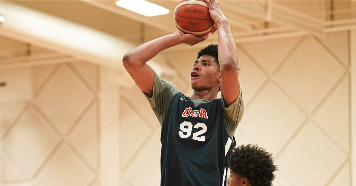 Offers are pouring in for stock-rising five-star big man Chris Cenac