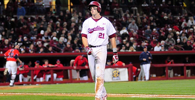 Twins' Grayson Greiner is baseball's tallest catcher — and an