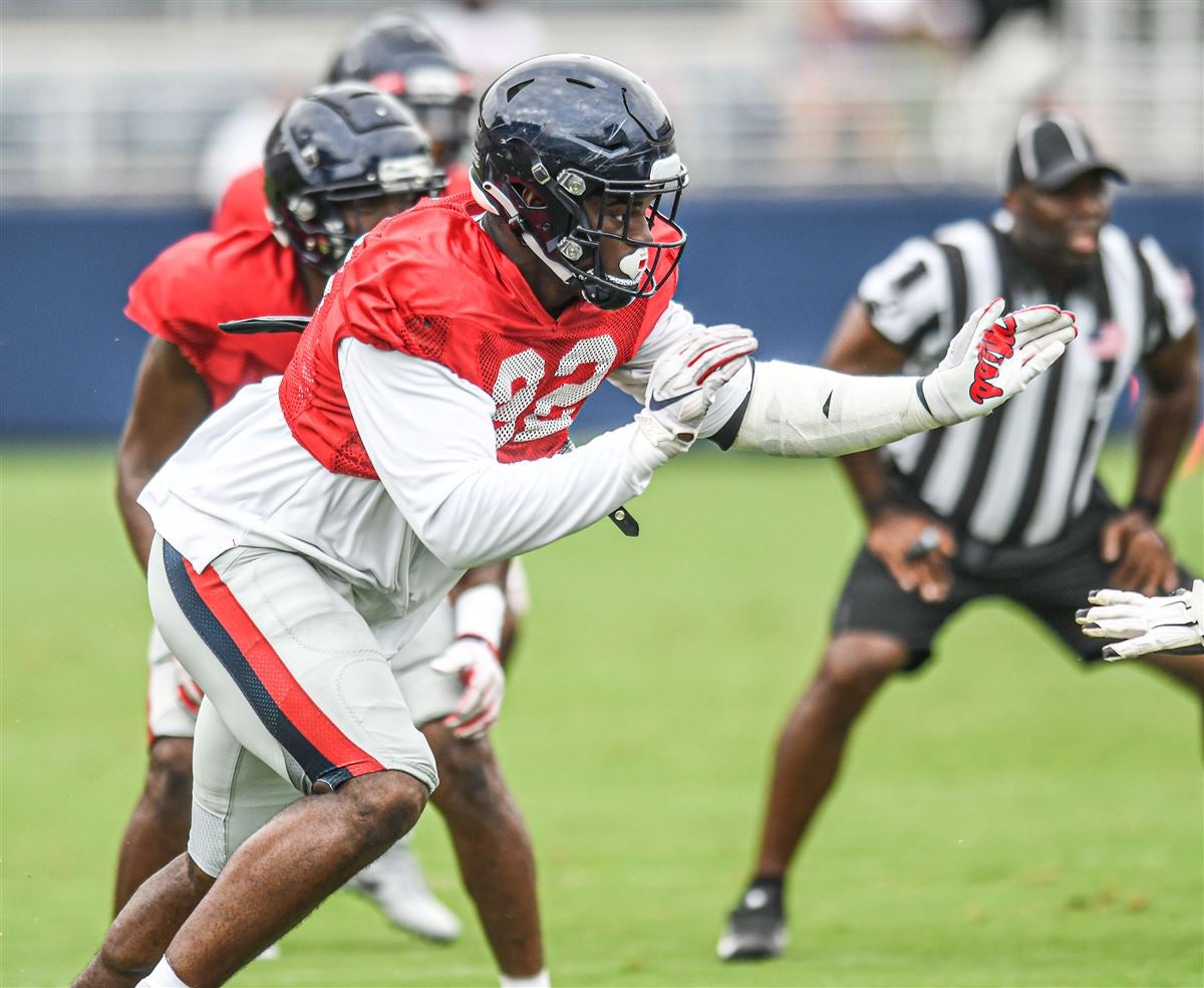 Photos Ole Miss Kicks Off Week Two Of Fall Camp With Sunday Scrimmage Inside Vhs