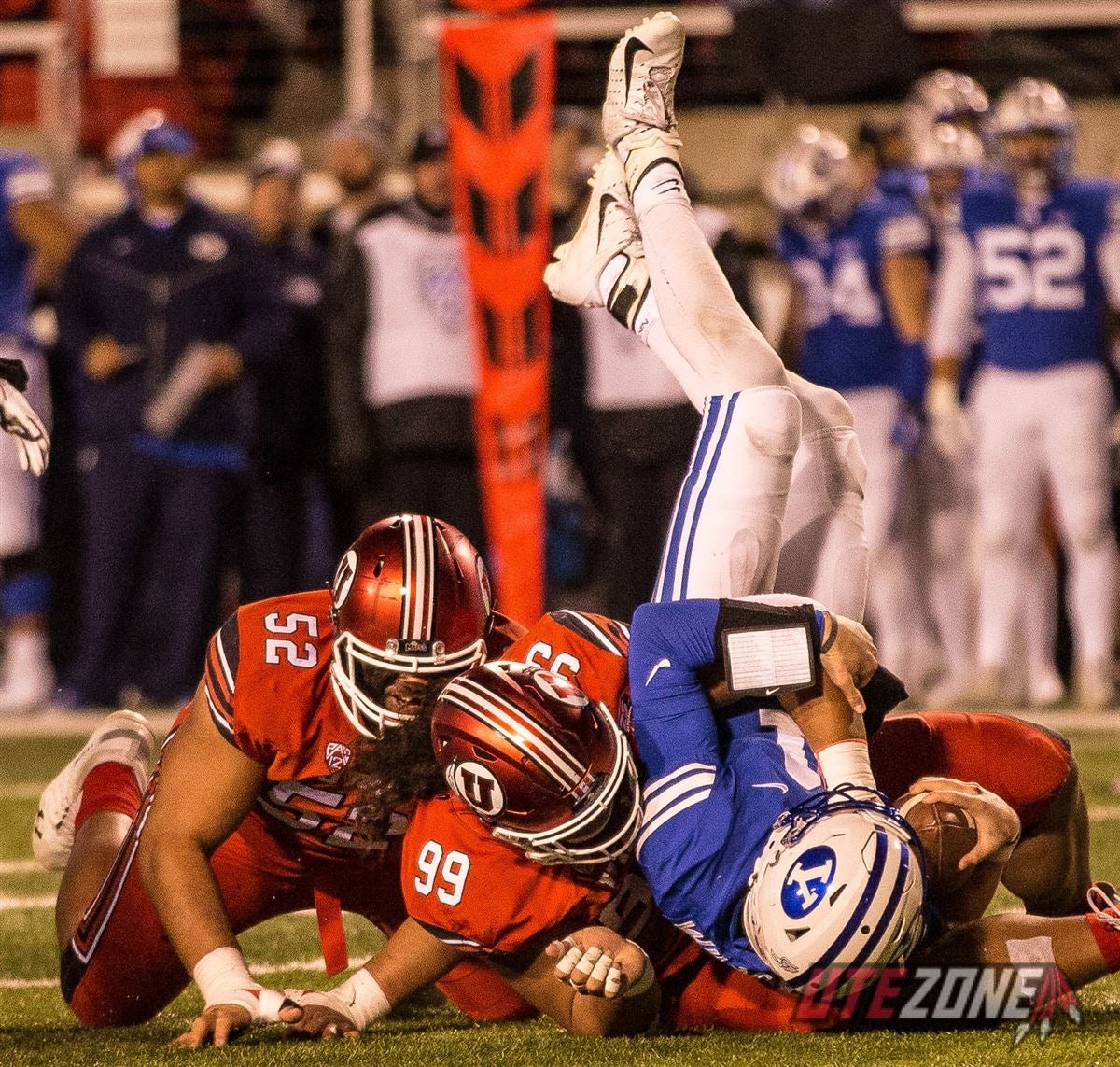 Utah defensive lineman John Penisini runs a drill at the NFL football  scouting combine in Indianapolis, Saturday, Feb. 29, 2020. (AP  Photo/Charlie Neibergall Stock Photo - Alamy