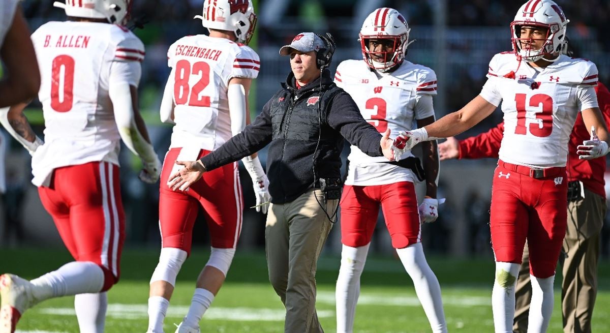 Wisconsin HC Paul Chryst FIRED — what you need to know about interim head  coach Jim Leonhard 