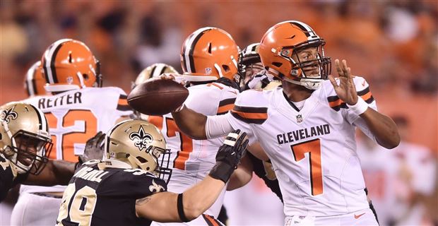 Twitter explodes after DeShone Kizer's game-winning drive