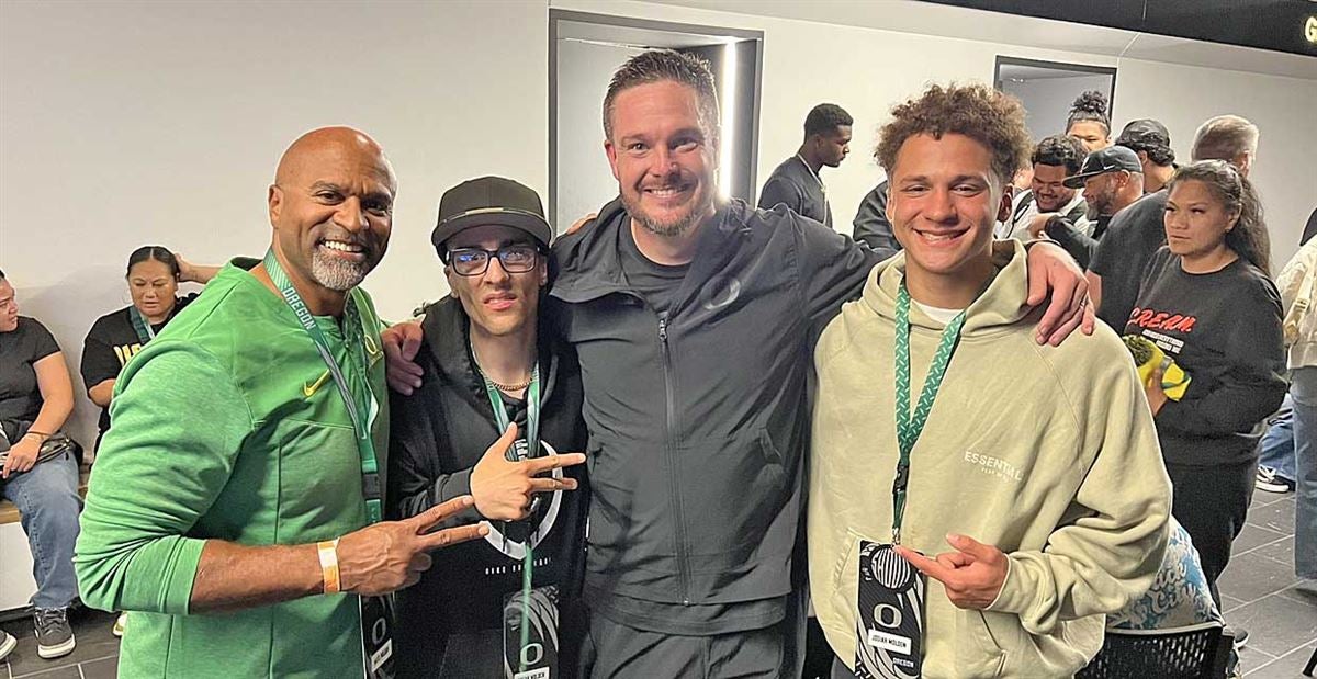 The state of Oregon's top prospect Josiah Molden breaks down recent Junior  Day visit to Oregon Football