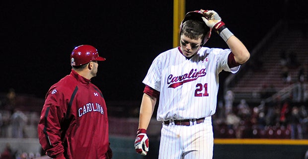 Twins' Grayson Greiner is baseball's tallest catcher — and an internet star