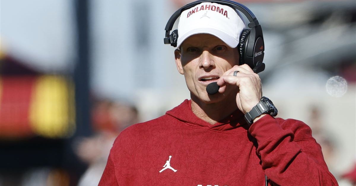 Garrett Venable West Virginia beats Oklahoma: Garrett Greene wows after replacing JT ...
