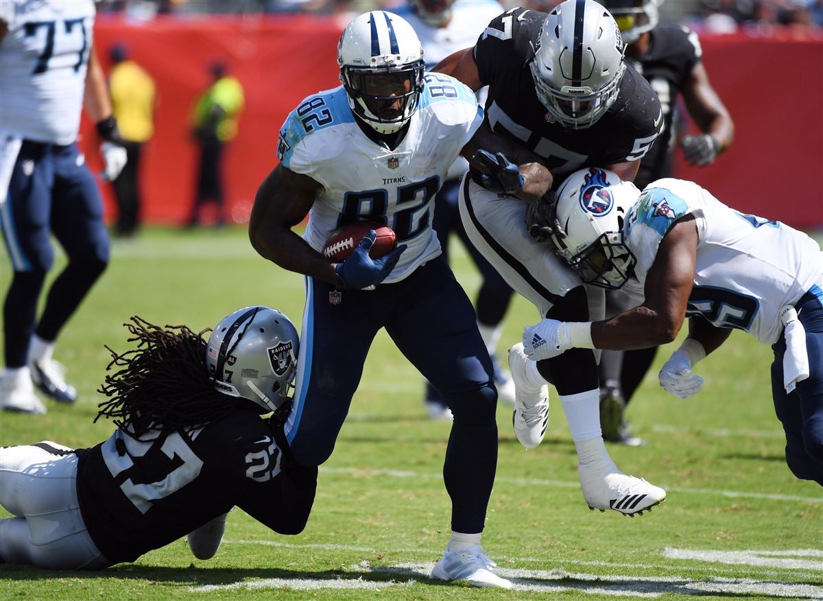 Titans' Delanie Walker returns to Pomona High to host annual youth