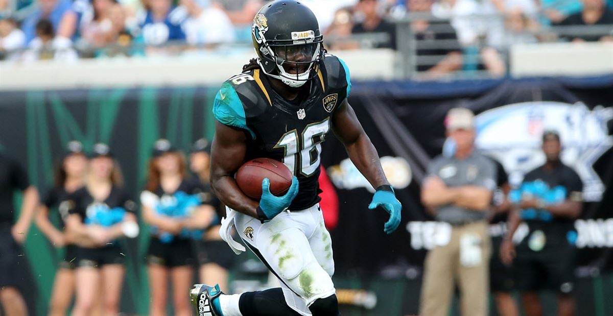 Jaguars looking for ways to get Denard Robinson involved