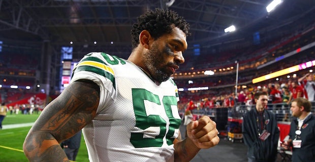 Weigh spence Julius Peppers joins elite company with latest sack