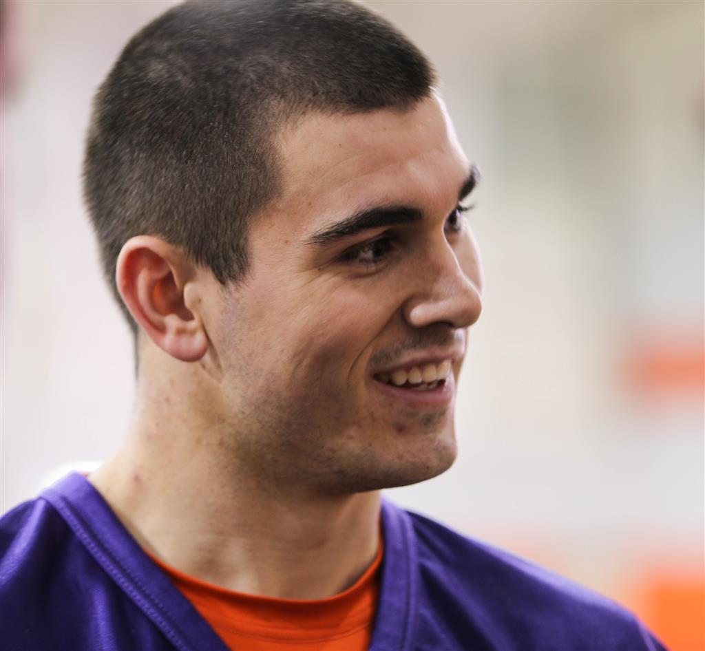 ExClemson QB Chad Kelly in GQ article on Mississippi JUCOs