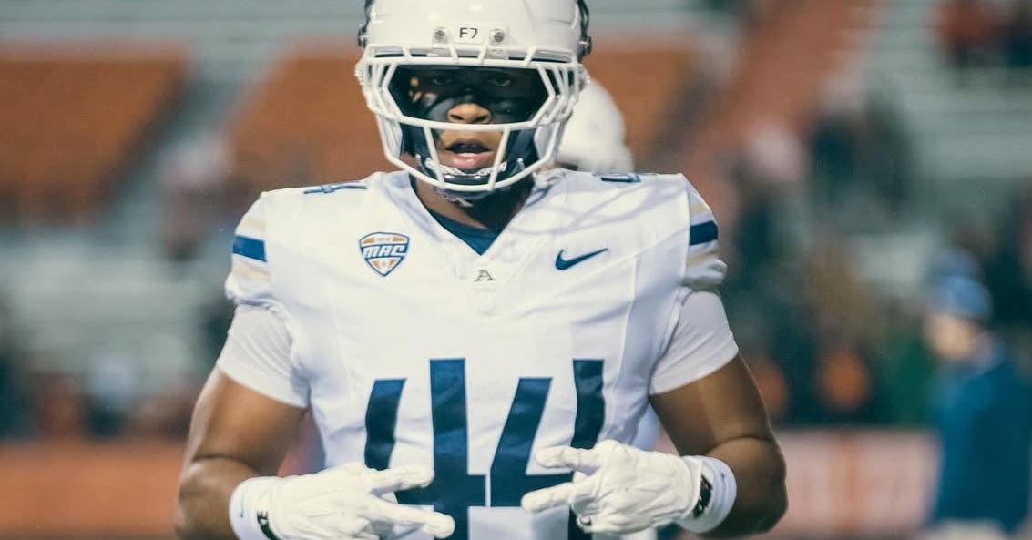 Longhorns sign Texas legacy, Akron LB transfer Markus Boswell
