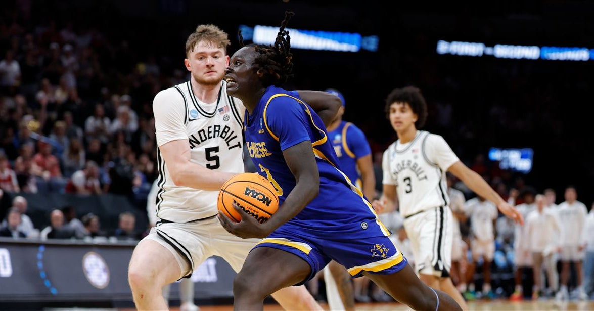 McNeese State transfer guard Garwey Dual commits to Syracuse