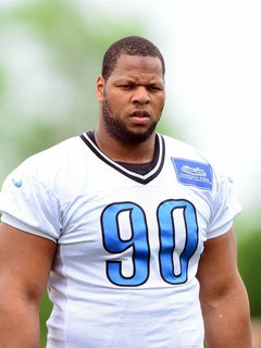 Suh Takes Some Ribbing On American Muscle