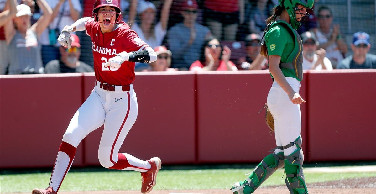 OU softball outlasts Oregon to win Norman Regional, advance to Supers