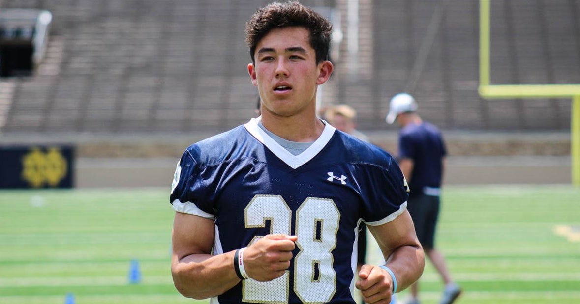 Top 2021 QB returning to Notre Dame for another visit ...