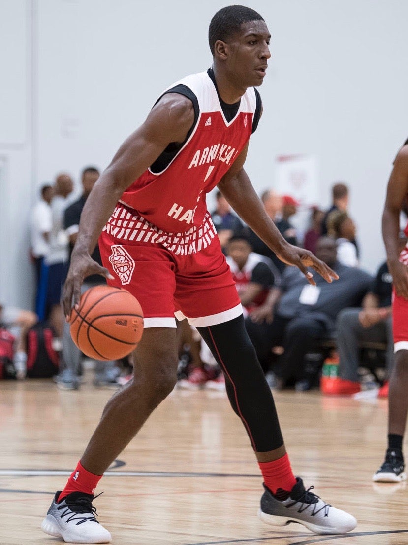 Reggie Perry Profile Photos