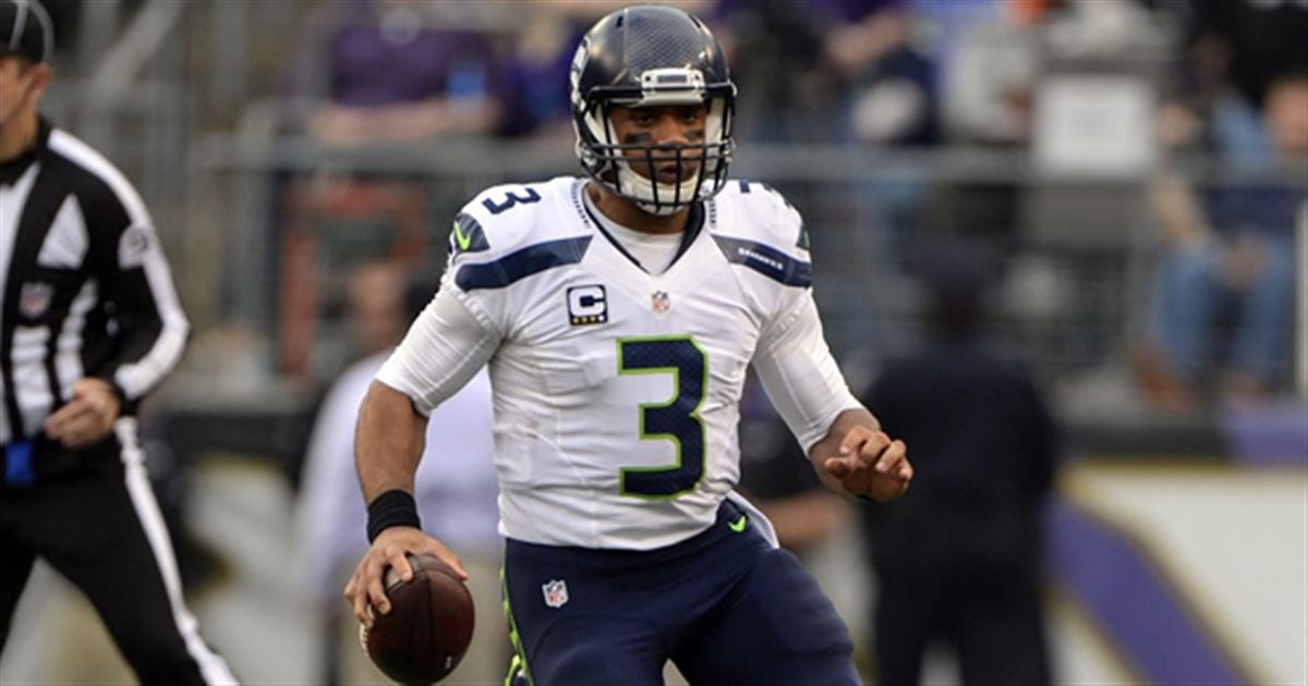 Warren Moon thinks Russell Wilson is 