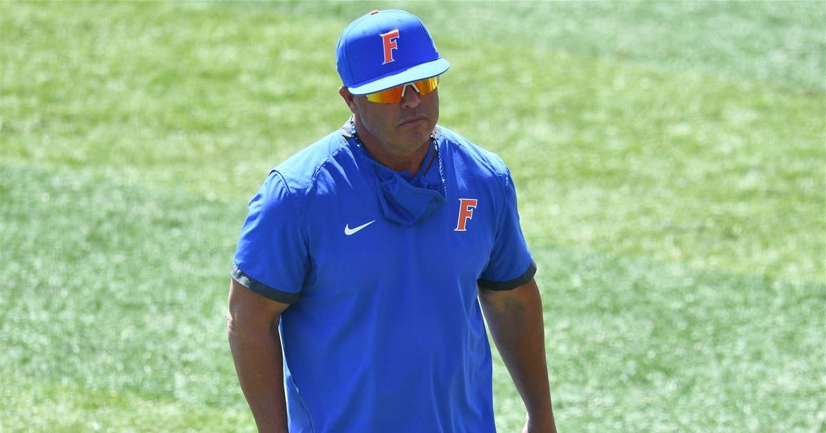 Florida baseball rises in latest Top25 rankings