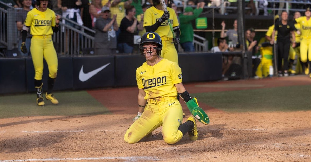 Fifth-ranked Ducks need only five innings to cruise past Notre Dame