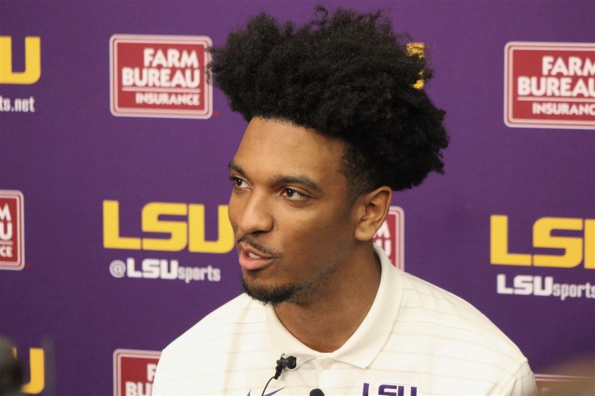 Jayden Daniels threatened a Joe Burrow LSU record during hot start