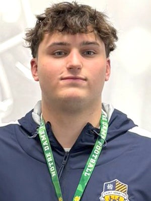 Andrew Davalla athlete image