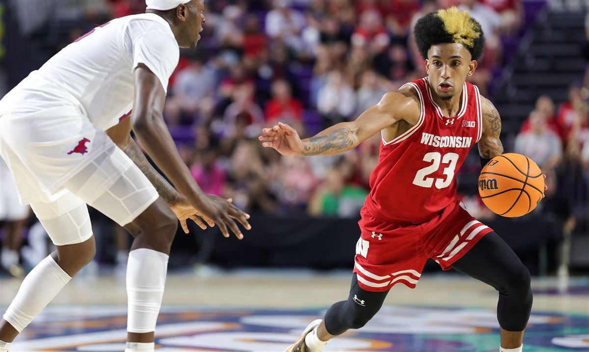 Hepburn's Heroics Lift Wisconsin Past The Finish Line Once Again