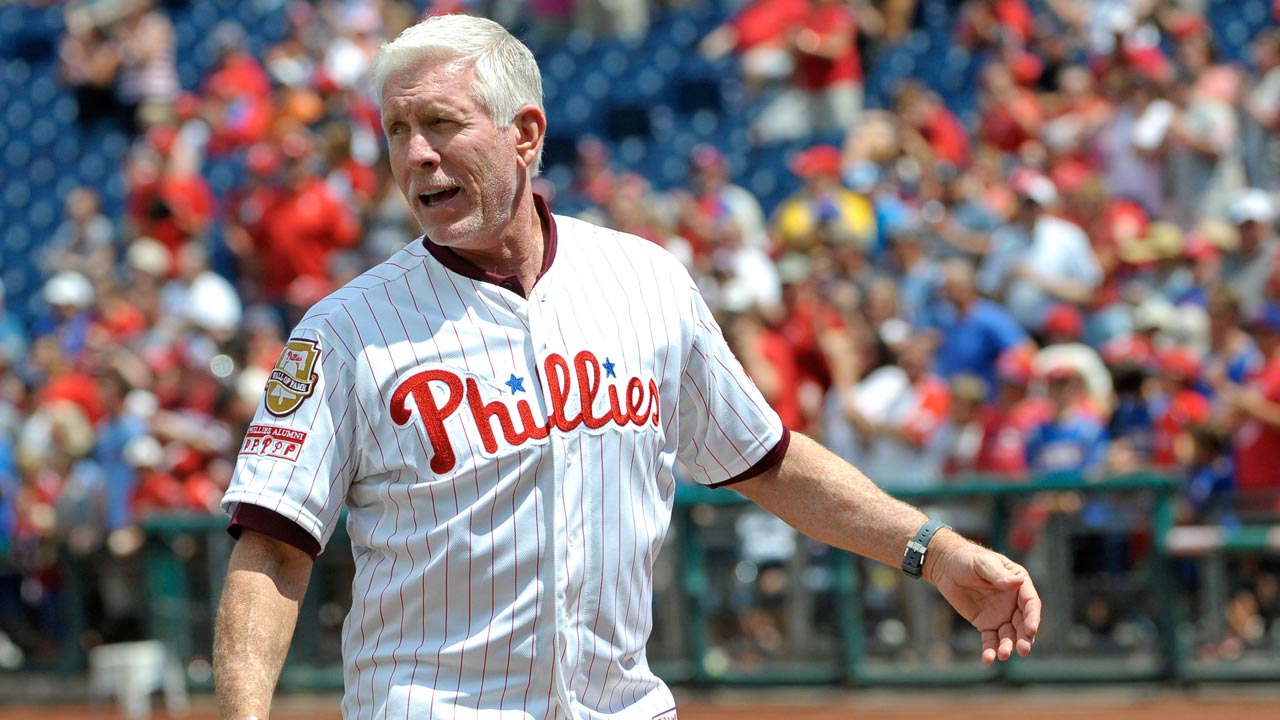 Mike Schmidt talks about mustaches and explains why Phillies fans