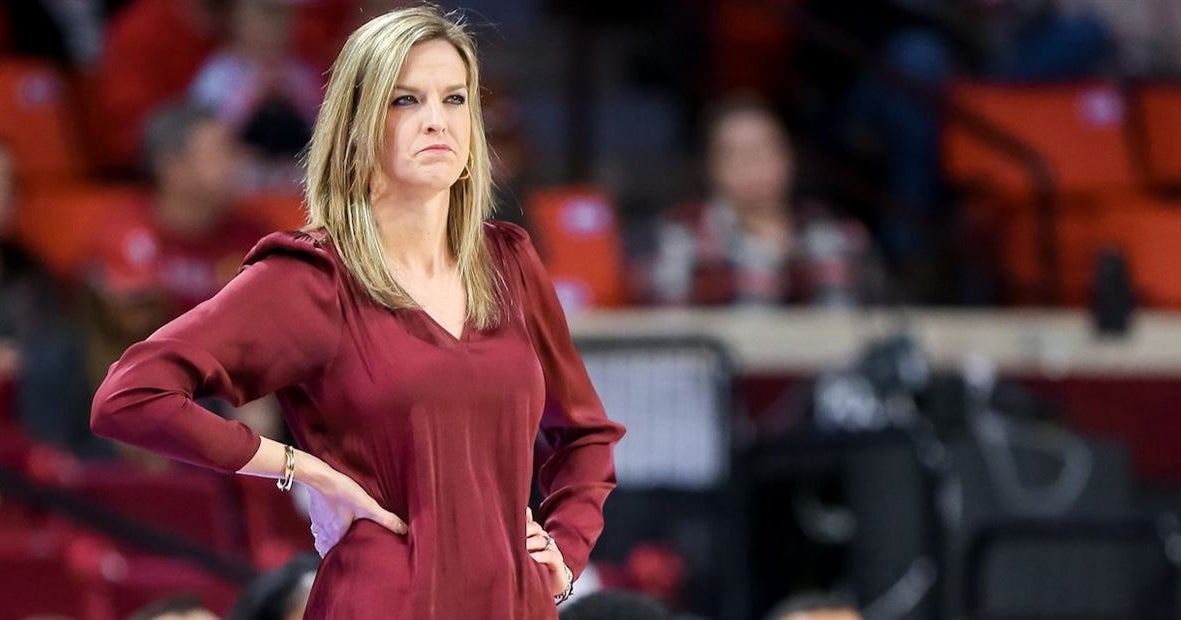 Jennie Baranczyk Reacts To Sooners Uncharacteristic Performance At Texas