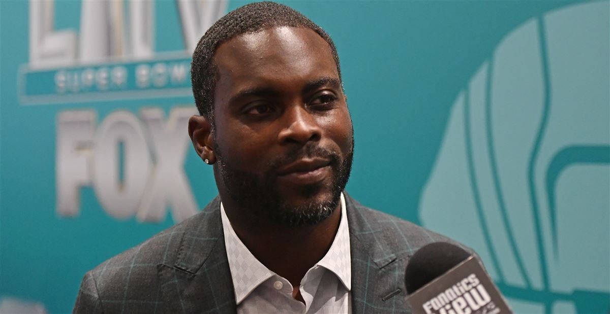 Report: Michael Vick to join Terrell Owens in Fan Controlled