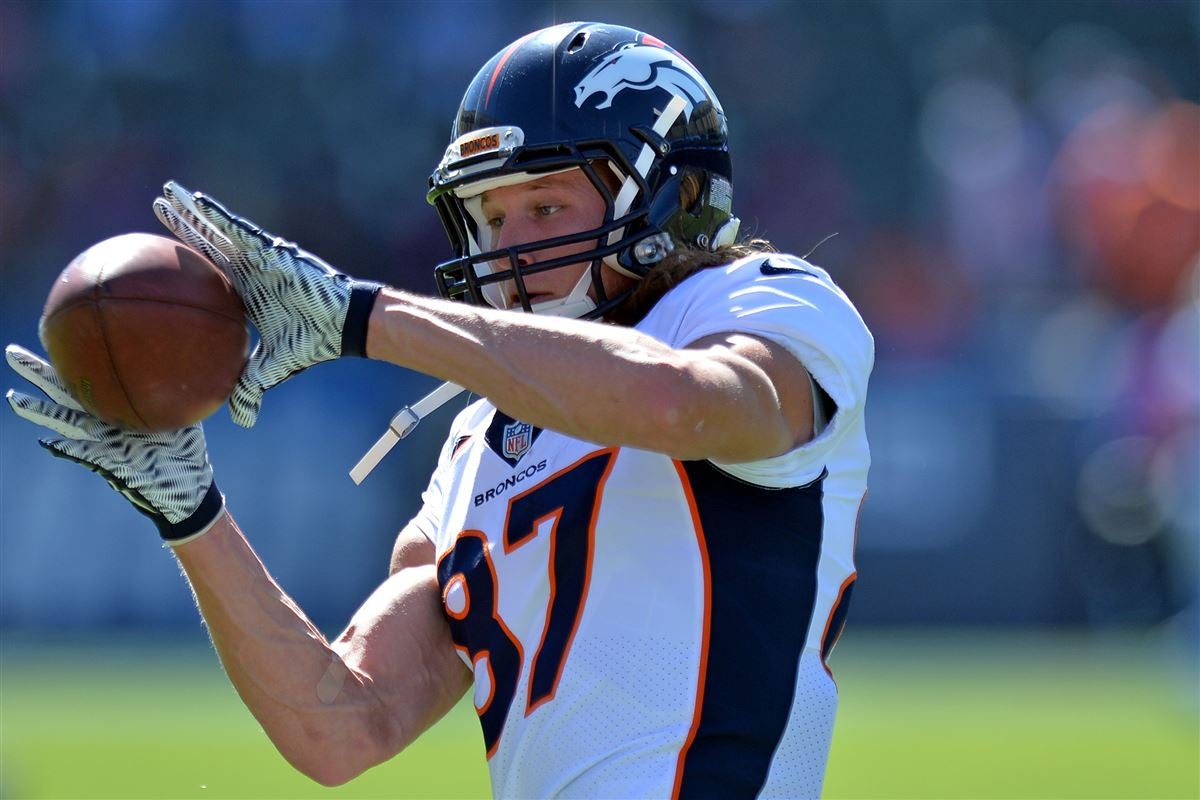 Denver Broncos wide receiver Jordan Taylor (87) dives after the