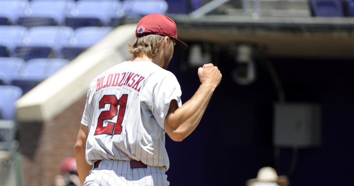 VIP Baseball Scoop on pitchers as fall practice begins