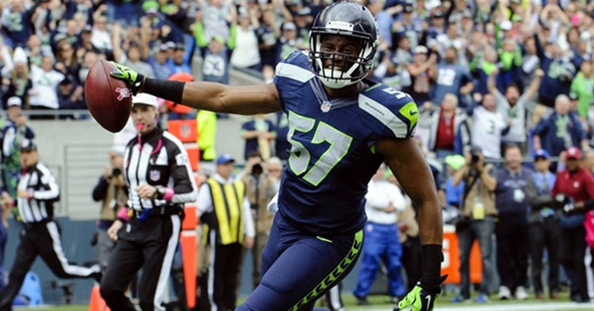 Seattle Seahawks place Mike Morgan on IR