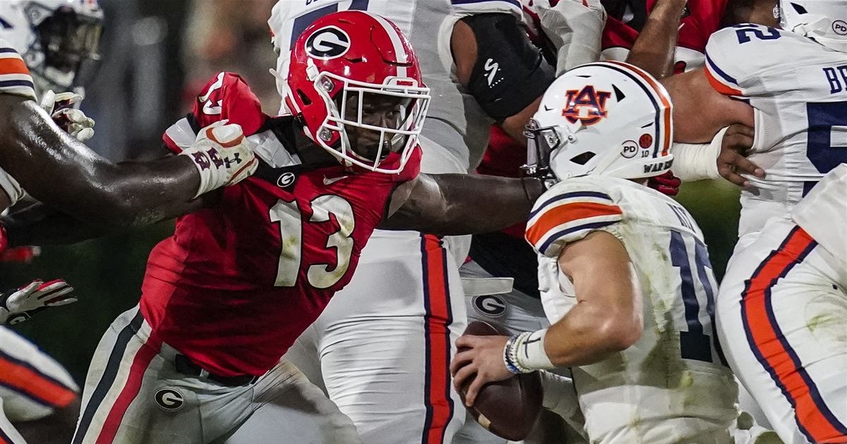 bludgeoning of Auburn sets the tone for SEC race