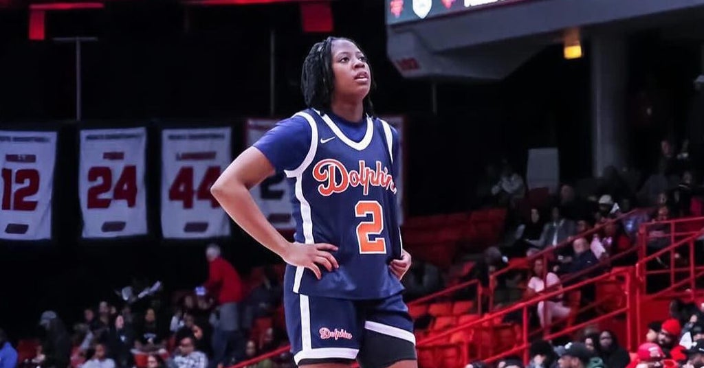 Destiny Jackson 2025 5-star Destiny Jackson sets a commitment deadline and schedules