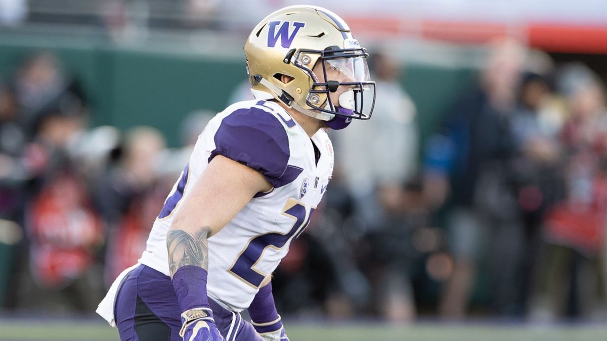 College Football: Huskies put away Cal by halftime in 59-32 rout