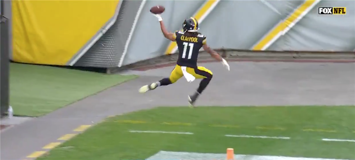 Rookie WR Chase Claypool scores 4 TDs, Steelers top Eagles 38-29