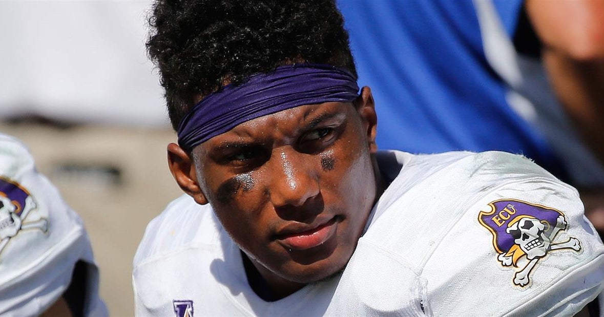 Zay Jones suffers knee injury during Bills OTAs