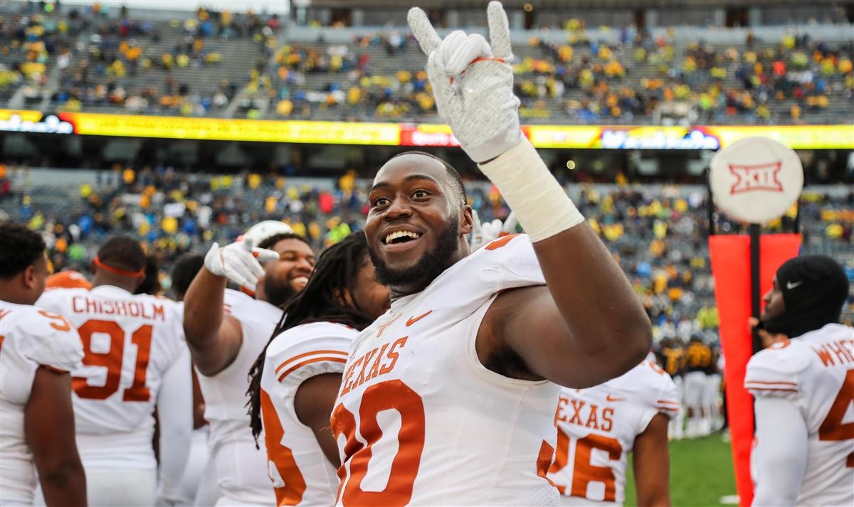 Former Longhorn Charles Omenihu to miss Chiefs' first six games on NFL  suspension