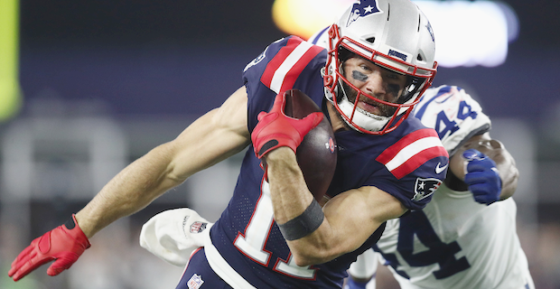 NFL on ESPN - Julian Edelman went with the Boston Celtics jersey after the  New England Patriots win ☘️