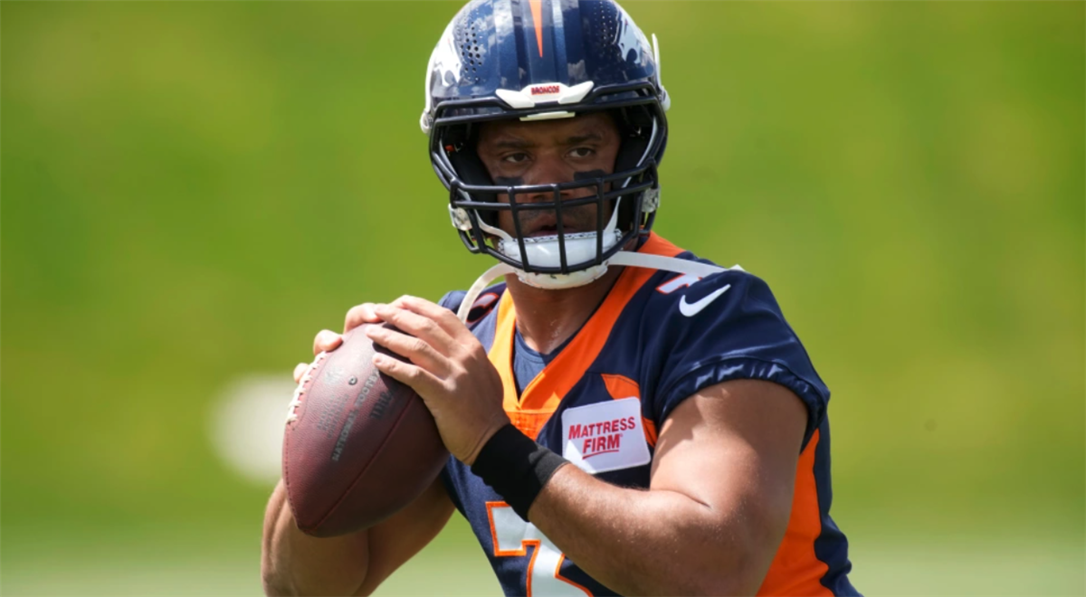 John Elway on new Broncos QB Russell Wilson: 'He's kind of the