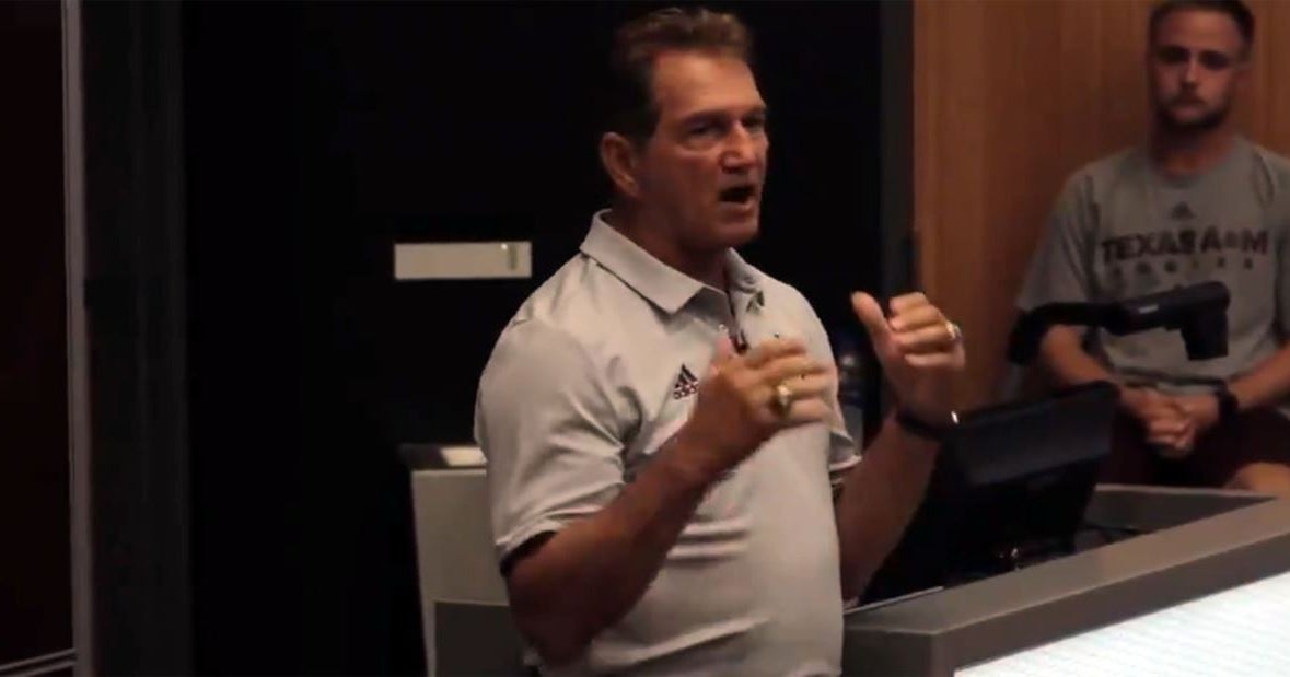 Watch: QB legend Joe Theismann speaks to Texas A&amp;M football