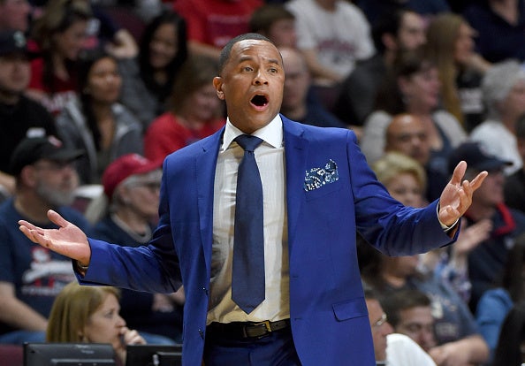 Report: Boston Celtics target Damon Stoudamire as assistant coach