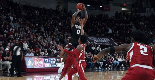 Mississippi State's point guard, Nick Weatherspoon had a solid showing in his team's win over Arkansas. (Photo: Gene Swindoll/ Gene's Page, via 247Sports)